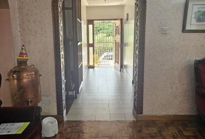 5 Bed Townhouse with En Suite in Parklands