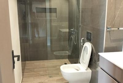 4 Bed Apartment with En Suite at Red Hill - 3