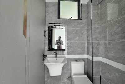 3 Bed Apartment with En Suite in Kileleshwa