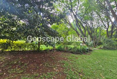 4 Bed House with En Suite in Rosslyn