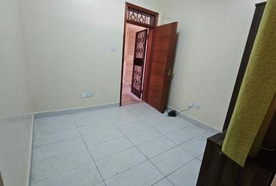 Serviced Studio Apartment with En Suite in Kileleshwa