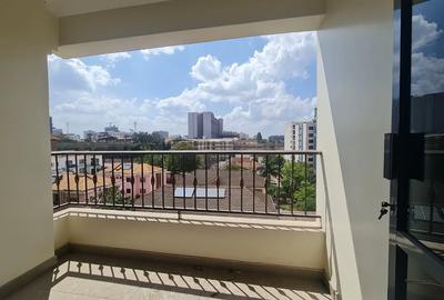 3 Bed Apartment with En Suite at Parklands - 4