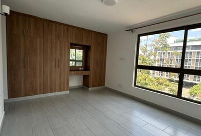 2 Bed Apartment with En Suite at Lavington