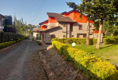 5 Bed House with Garden in Muthaiga