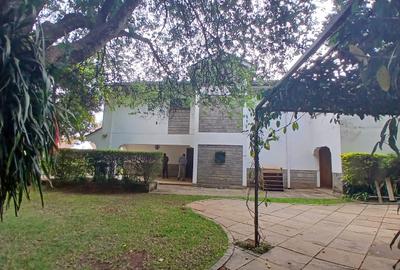 4 Bed Townhouse with En Suite at Lavington Green - 2