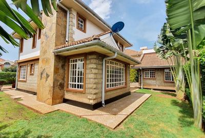 4 Bed Townhouse with En Suite in Kiambu Road - 2
