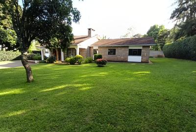 5 Bed House with En Suite in Loresho - 2