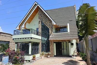 4 Bed House with En Suite at Runda