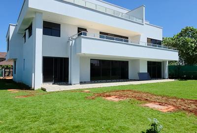 4 Bed House with En Suite at Kijani