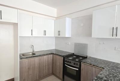 2 Bed Apartment with En Suite at Argwings Khodek Road - 4