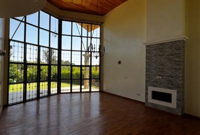 5 Bed Townhouse with En Suite in Runda - 2