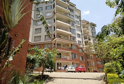3 Bed Apartment with En Suite at Rhapta Road
