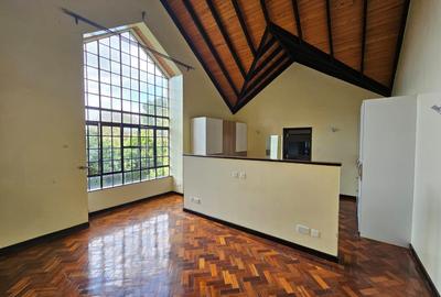 4 Bed House with En Suite in Karen