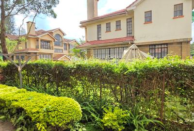 4 Bed Townhouse with En Suite at Lavington