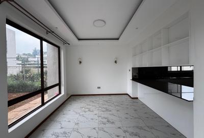 4 Bed Townhouse with En Suite in Kiambu Road