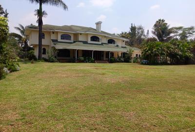 4 Bed House with En Suite in Nyari