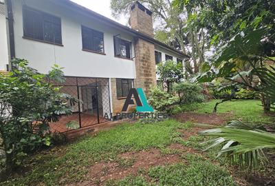 4 Bed Townhouse with En Suite in Lavington - 2