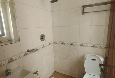 4 Bed Apartment with En Suite in Lavington