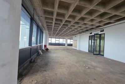 2,000 ft² Commercial Property with Service Charge Included at Mvuli Road - 3