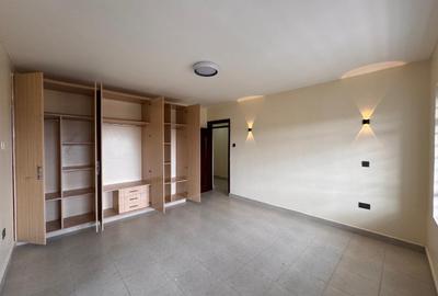 3 Bed Apartment with En Suite in Thindigua - 4