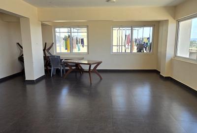 4 Bed Apartment with En Suite at Parklands - 3