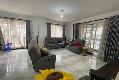 3 Bed Apartment with En Suite at 1St Parklands - 2