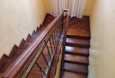 4 Bed House with Swimming Pool in Runda - 3