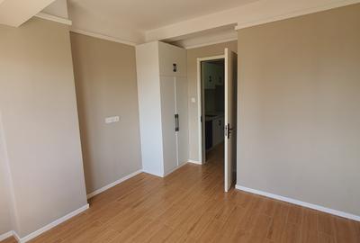 Studio Apartment with Swimming Pool at Wanyee Road - 2