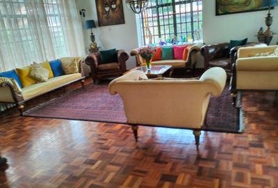 4 Bed Townhouse with En Suite in Lavington - 3
