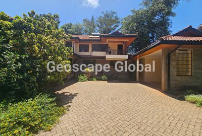 4 Bed House with En Suite in Runda