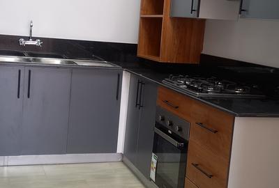 2 Bed Apartment with En Suite in Westlands Area
