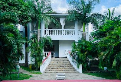 5 Bed House with En Suite at Watamu