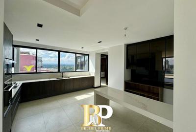 Serviced 5 Bed Apartment with En Suite in General Mathenge