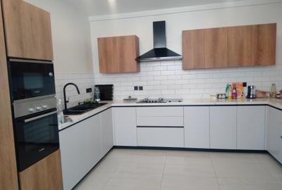 Furnished 3 Bed Apartment with En Suite in Westlands Area