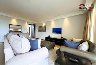 Serviced 2 Bed Apartment with En Suite at Dennis Pritt Road - 2