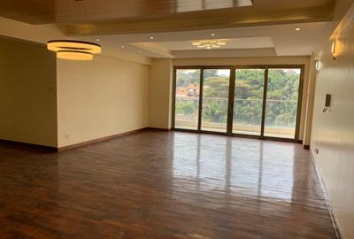 4 Bed Apartment with En Suite in Lavington