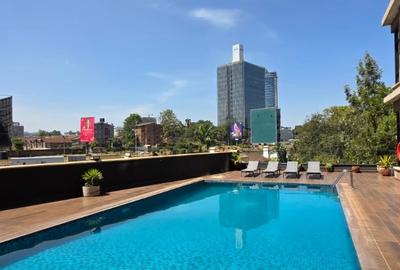 2 Bed Apartment with En Suite in Brookside