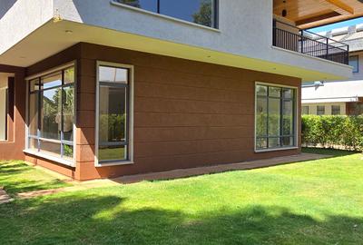 5 Bed Townhouse with En Suite at Lavington Green - 3