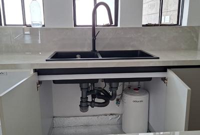 4 Bed Townhouse with En Suite at Westlands - 3