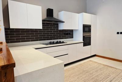 4 Bed Townhouse with En Suite at Loresho Ridge - 4