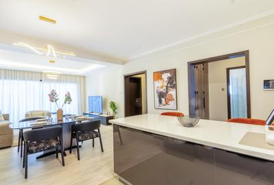 Furnished 2 Bed Apartment with En Suite in Riverside - 3