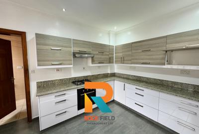 2 Bed Apartment with En Suite in Rhapta Road - 3