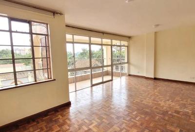 3 Bed Apartment with En Suite in Kilimani