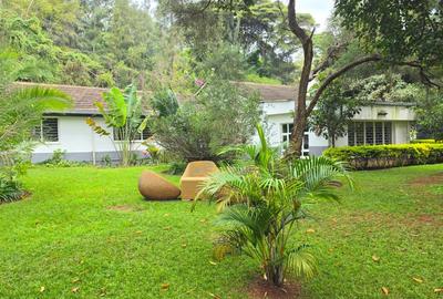 3 Bed Apartment with En Suite in Muthaiga