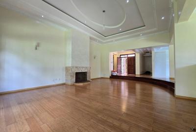 4 Bed House with En Suite in Runda - 4