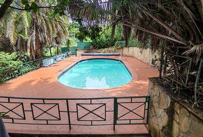 4 Bed Townhouse with En Suite at Manyani East Road