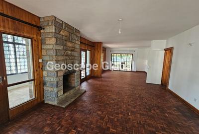 5 Bed House with En Suite in Kyuna
