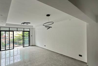 3 Bed Apartment with En Suite in Kileleshwa