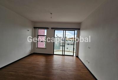 4 Bed Apartment with En Suite in Westlands Area