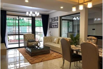 2 Bed Apartment with En Suite at Lavington - 2